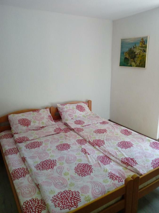 Vila Veronika Hostel Ohrid Luaran gambar