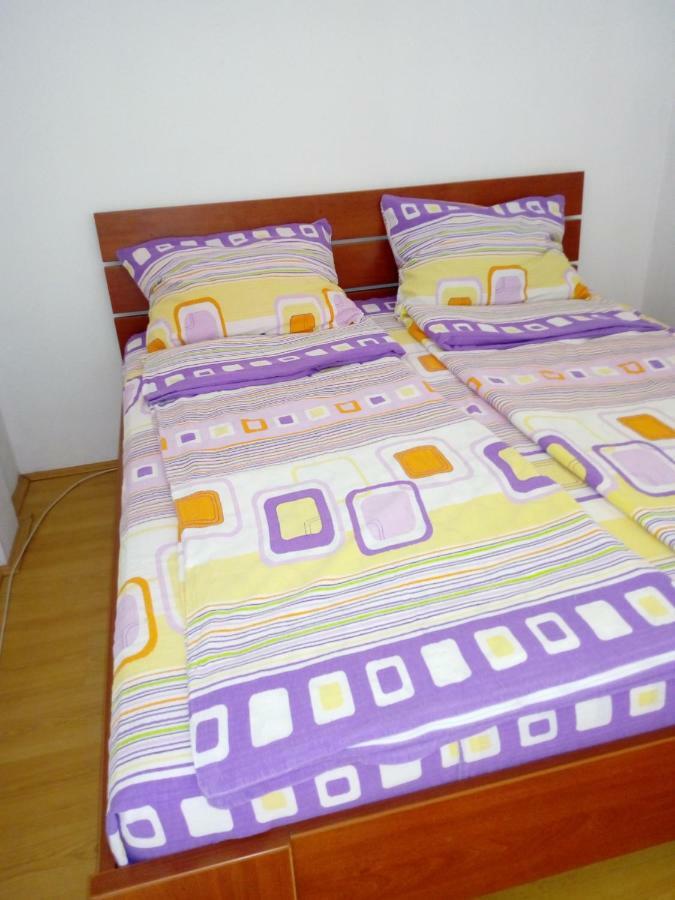 Vila Veronika Hostel Ohrid Luaran gambar