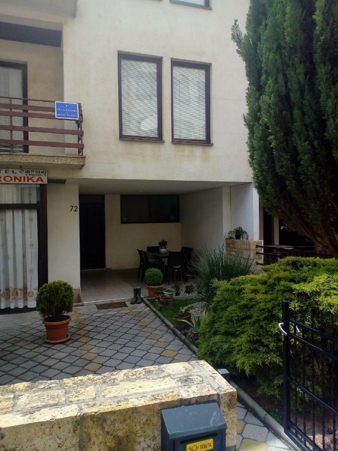 Vila Veronika Hostel Ohrid Luaran gambar