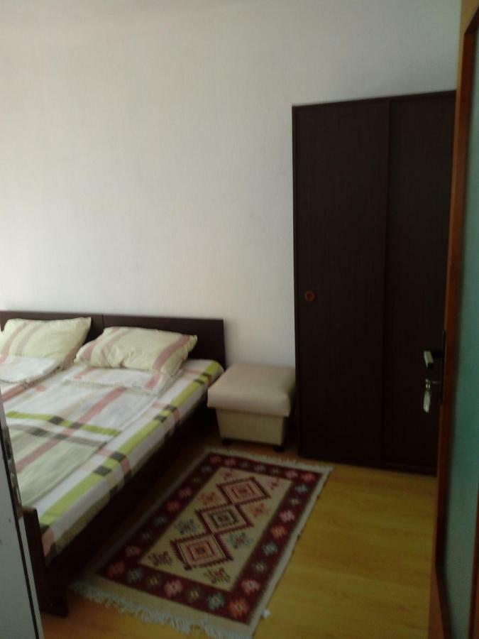 Vila Veronika Hostel Ohrid Luaran gambar