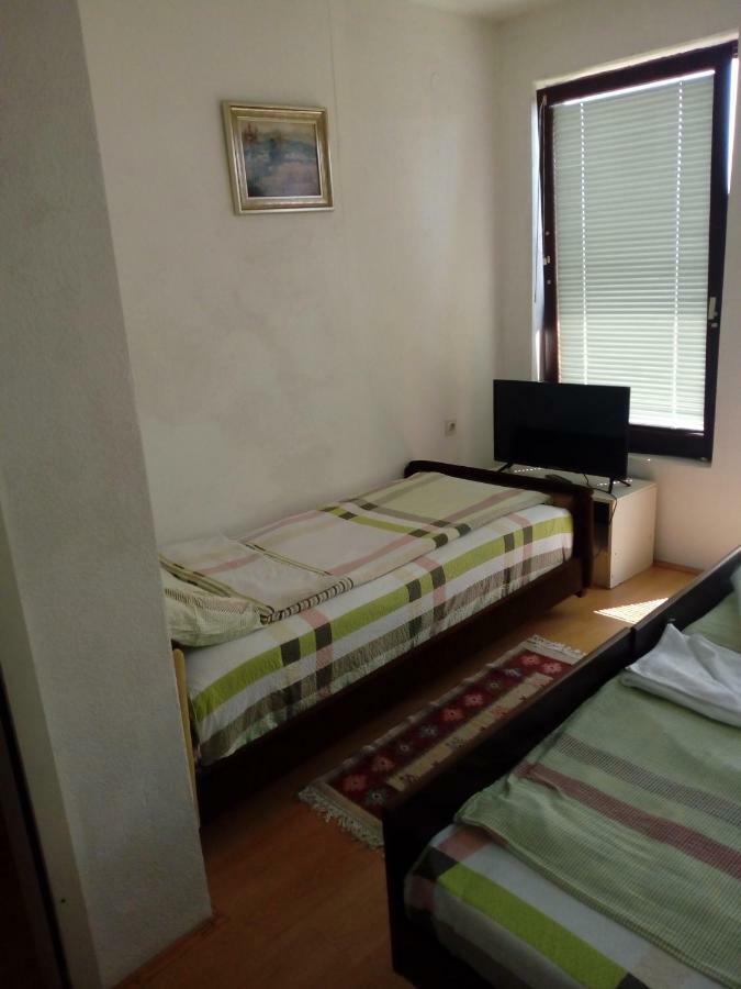 Vila Veronika Hostel Ohrid Luaran gambar