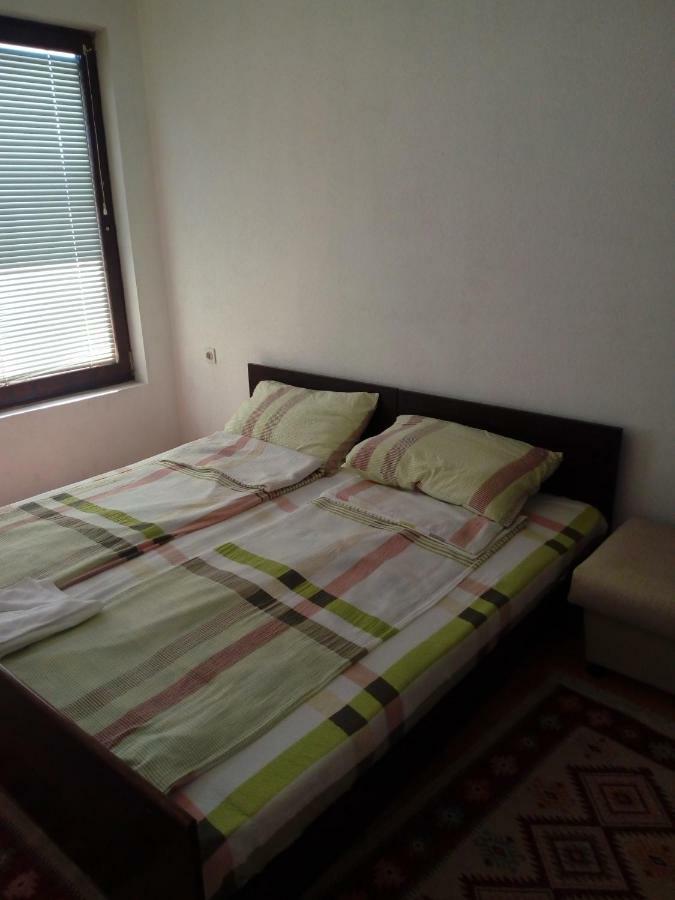 Vila Veronika Hostel Ohrid Luaran gambar