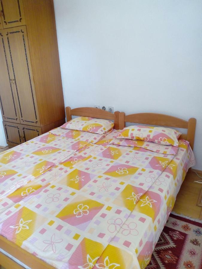 Vila Veronika Hostel Ohrid Luaran gambar